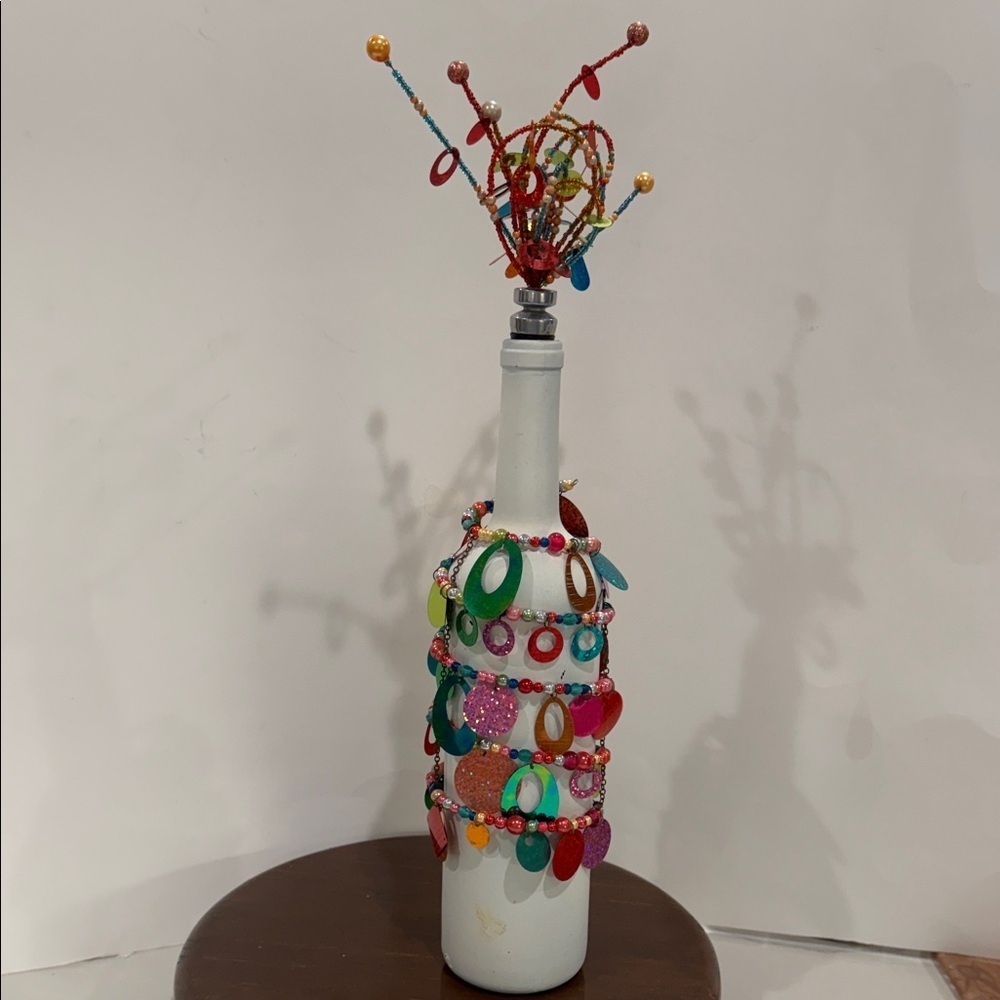 Decorative White Wine Bottle With Fireworks Beaded Stopper & Beads, Sequins Wrap - Picture 4 of 17